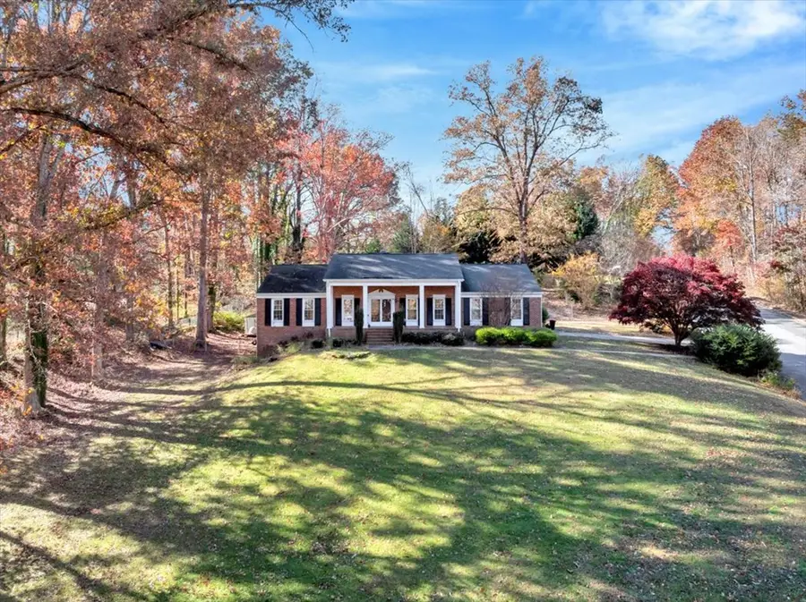 2604 Fernwick Drive, South Boston, VA 24592 - Image #2