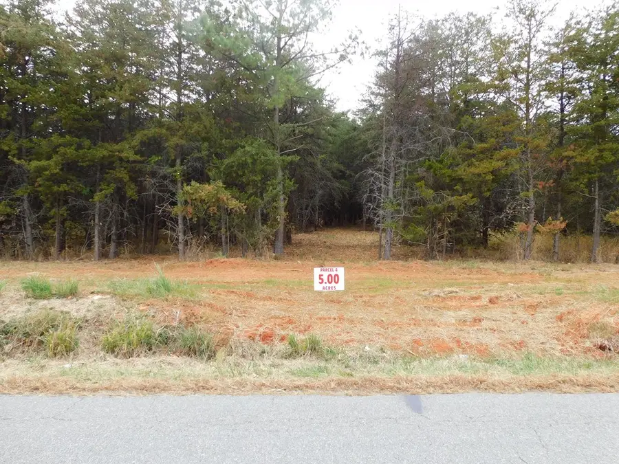 P4 Brights Road, Gretna, VA 24557 - #2