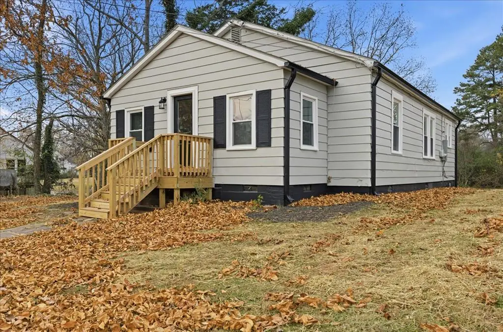 426 Virginia Avenue, Chase City, VA 23924 - Image #1