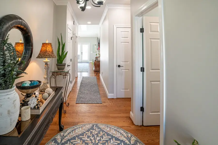 806 Edgewood Circle, Halifax, VA 24558 - #2