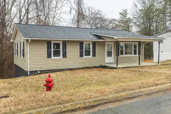 202 Glendale Drive, South Boston, VA 24592