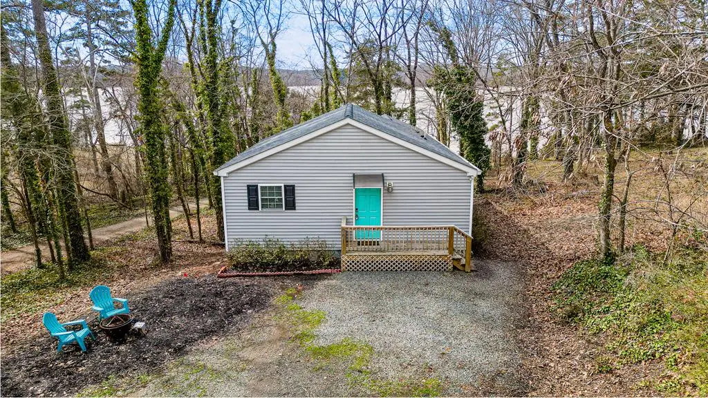 99 Occoneechee Drive W, Clarksville, VA 23927 - #1