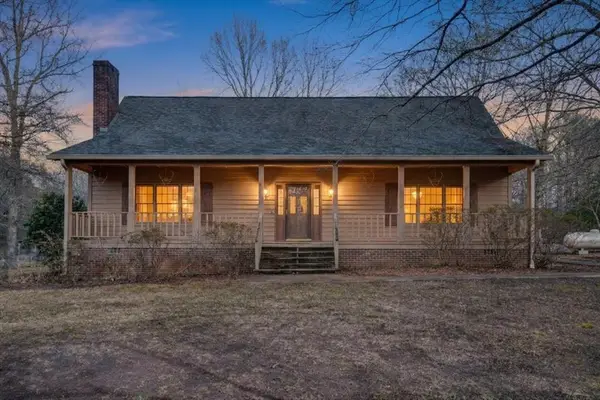 1123 Lake Shore Drive, Halifax, VA 24558