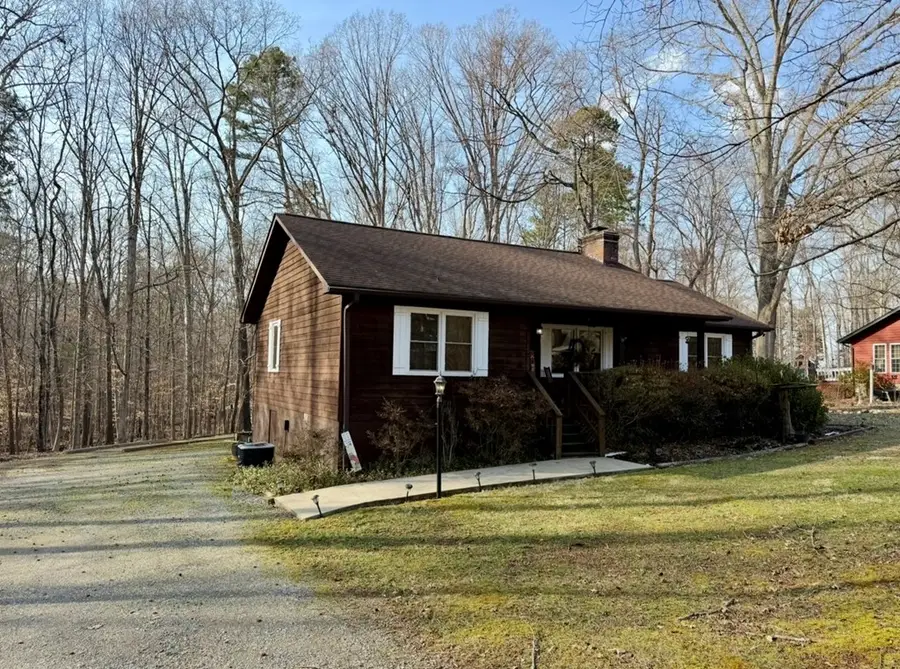 389 Najobe Point Road, Clarksville, VA 23927 - #2