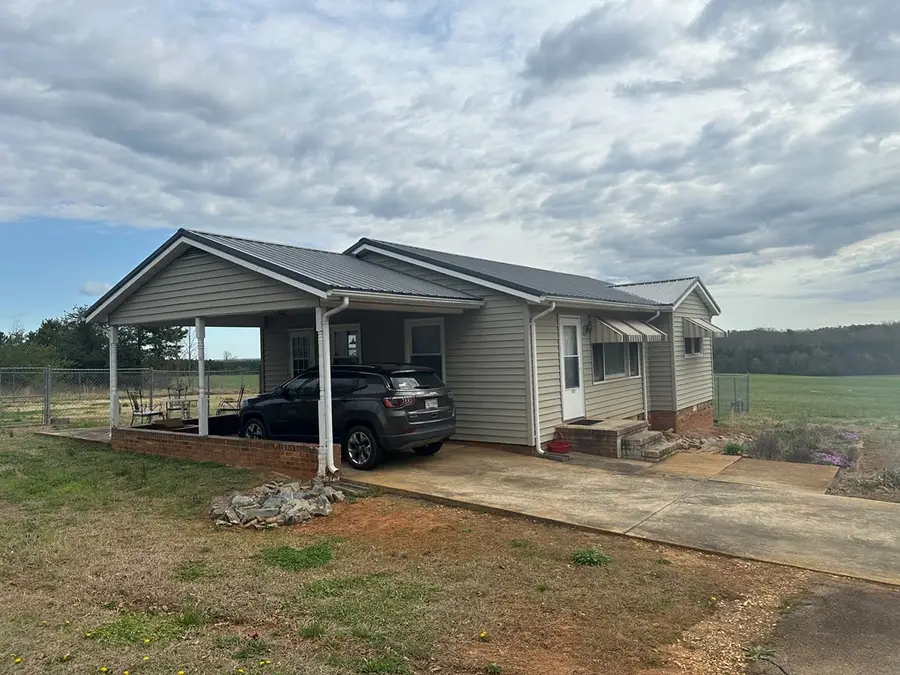 20025 Old Richmond Road, Keeling, VA 24566 - #3