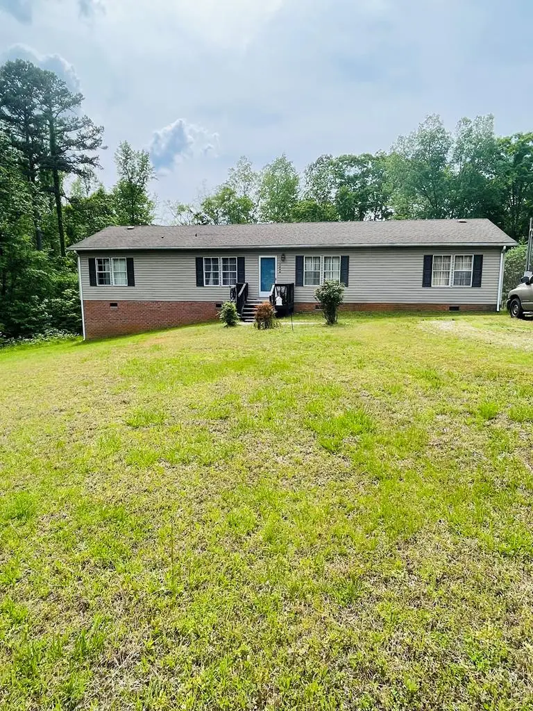 1098 Bucks Run, South Boston, VA 24592 - #1