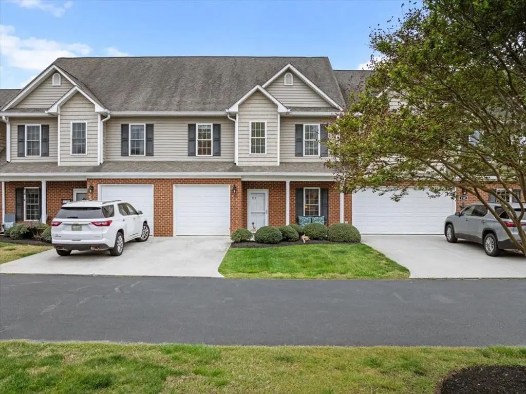 112 Marina Cove, Clarksville, VA 23927 - #1