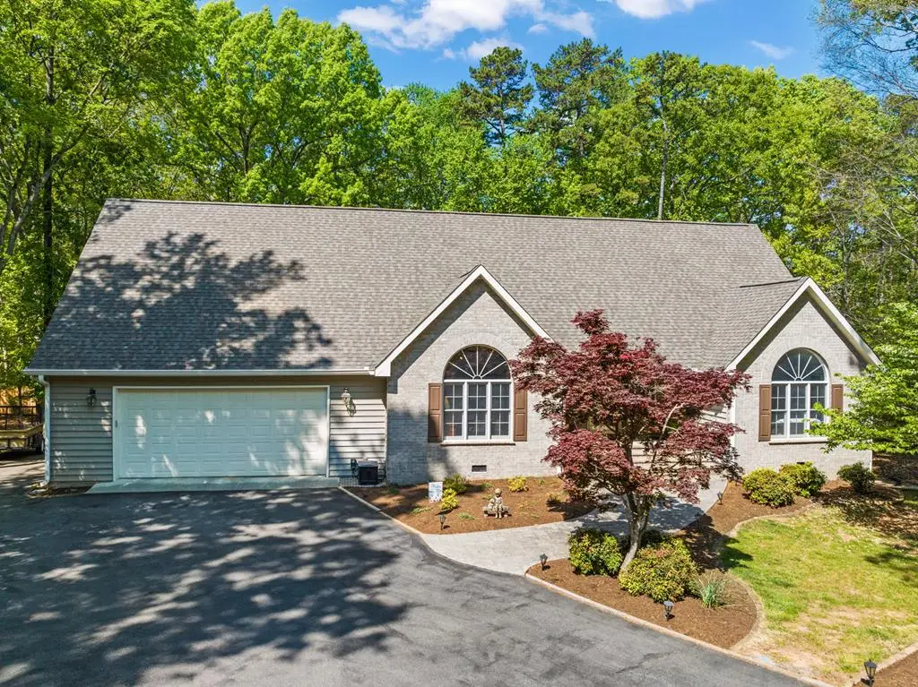 552 Oak Run, Clarksville, VA 23927 - #1