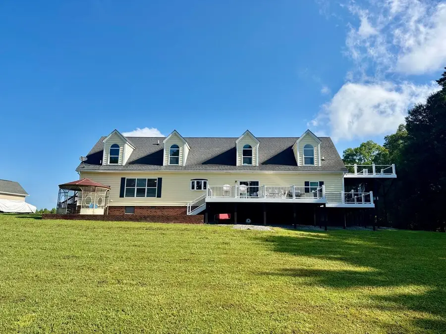 285 Brady Way, Clarksville, VA 23927 - #3