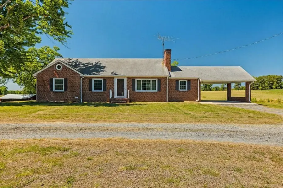 5895 Highway 49, Buffalo Junction, VA 24529 - #2