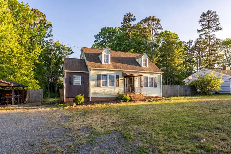 129 Buffalo Road, Clarksville, VA 23927 - #2