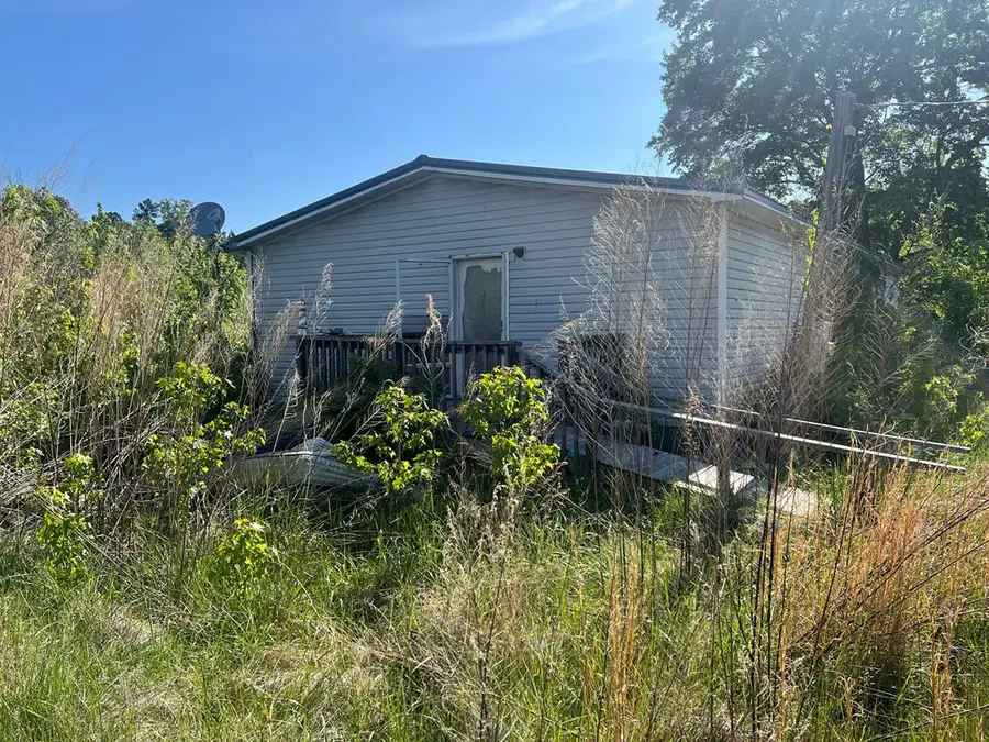 2140 Macdonald Road, Scottsburg, VA 24589 - #3