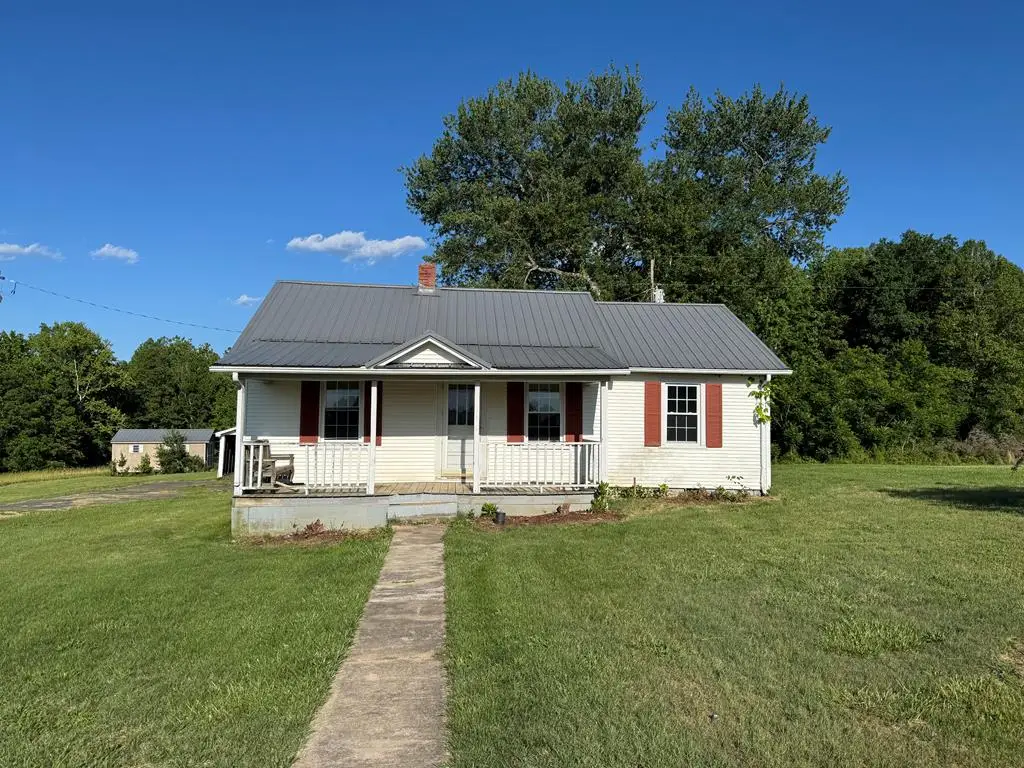 2012 Tobacco Road, Nathalie, VA 24577 - #1