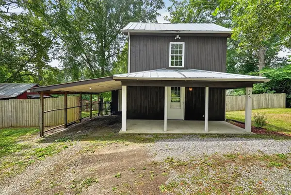303 Charlotte Street, Brookneal, VA 24528