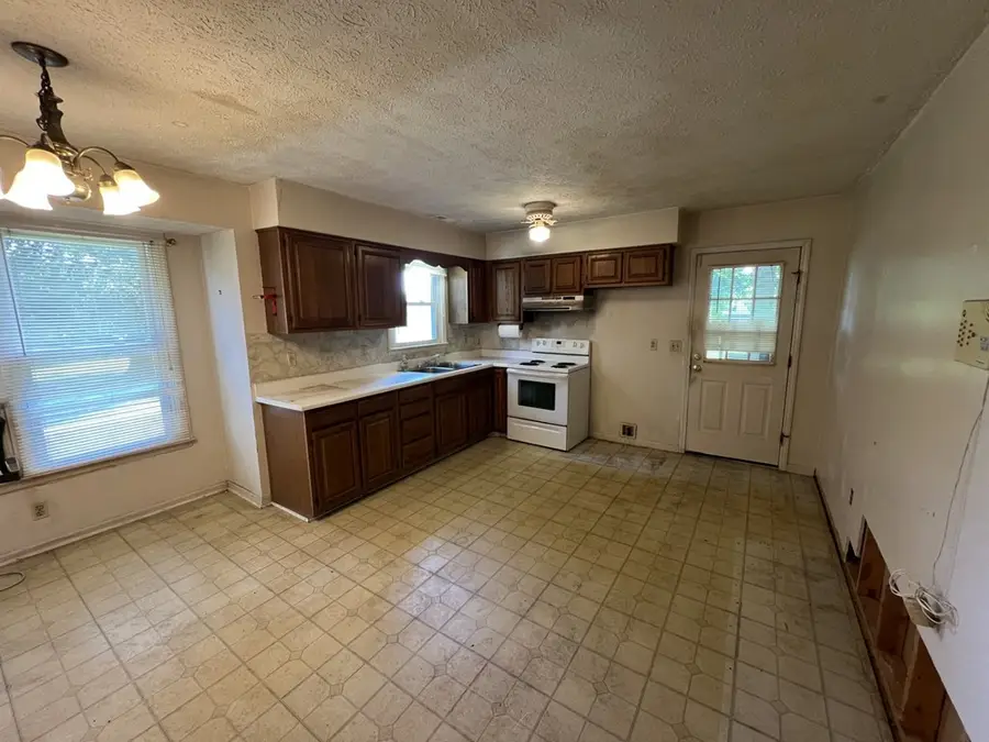 1061 Daniels Trail, Halifax, VA 24558 - #3
