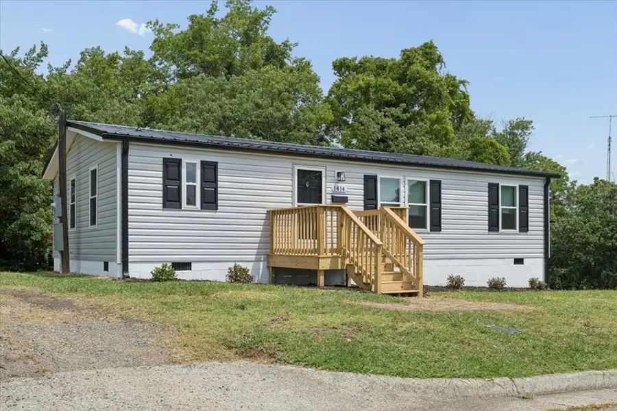 1414 Mason Street, South Boston, VA 24592 - #2