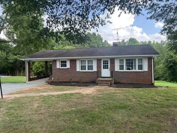 2175 Asbury Church Road, Vernon Hill, VA 24597