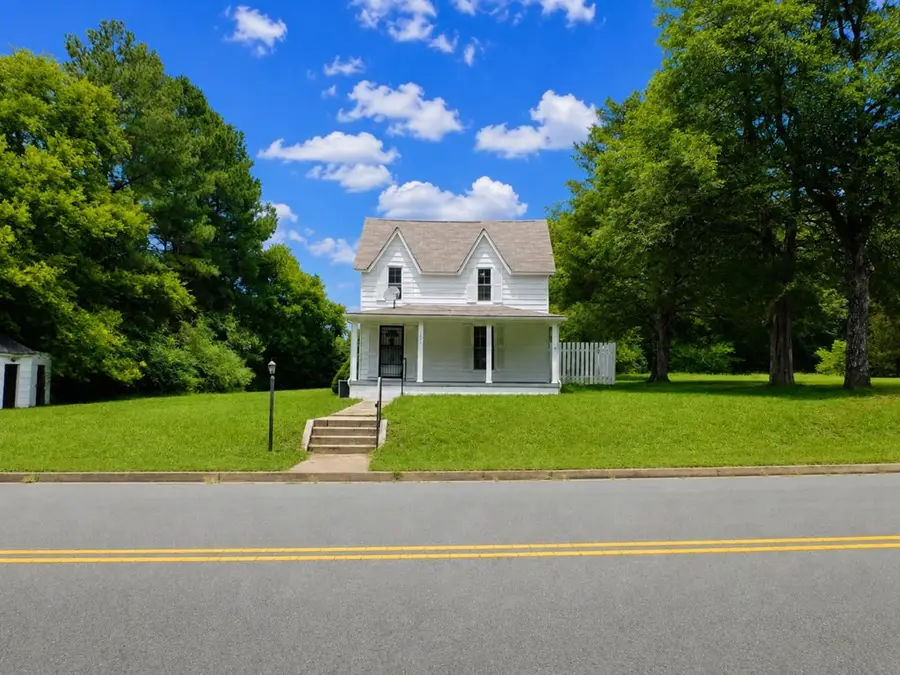1031 Macdonald Road, Scottsburg, VA 24589 - #2