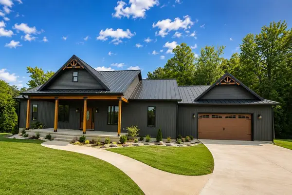 2794 Cow Road, Buffalo Junction, VA 24529
