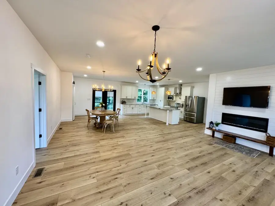 2794 Cow Road, Buffalo Junction, VA 24529 - #3