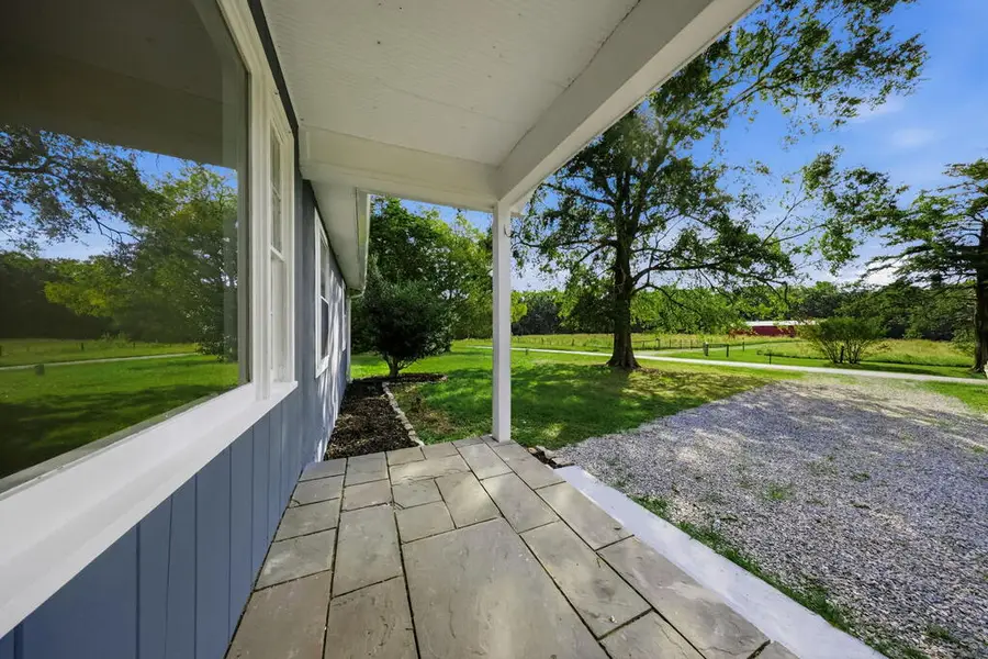 182 Williamson Road, Buffalo Junction, VA 24529 - #2