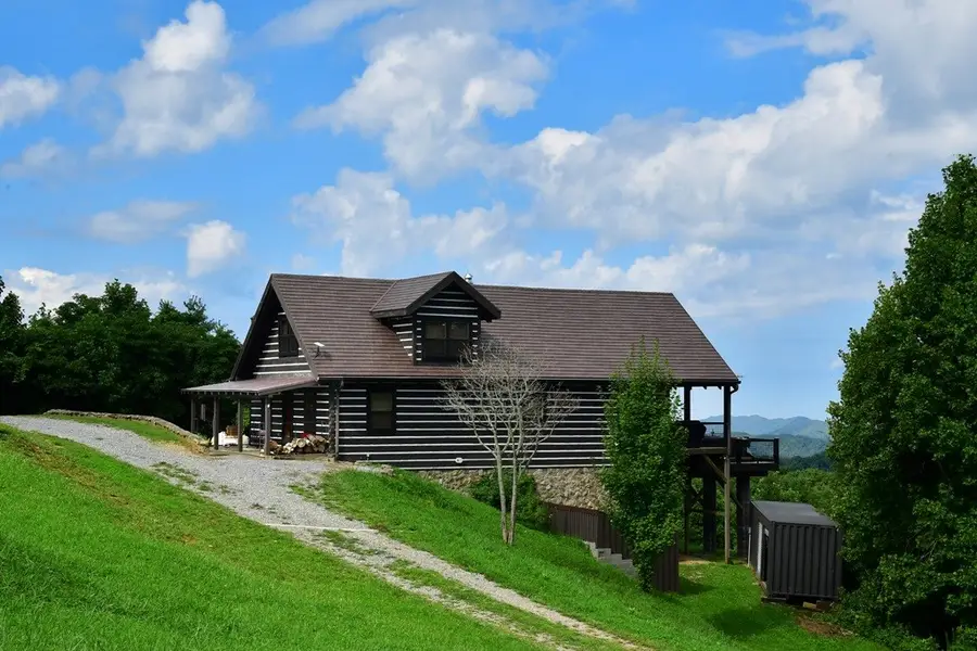 308 Walnut Mountain Farm Loop, Roan Mountain, TN 37687 - #2