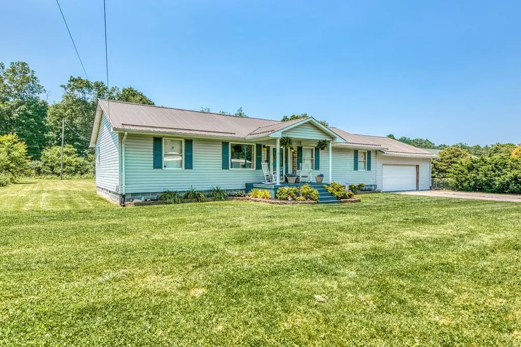 556 Stoney Battery Road, Marion, VA 24354 - Image #1