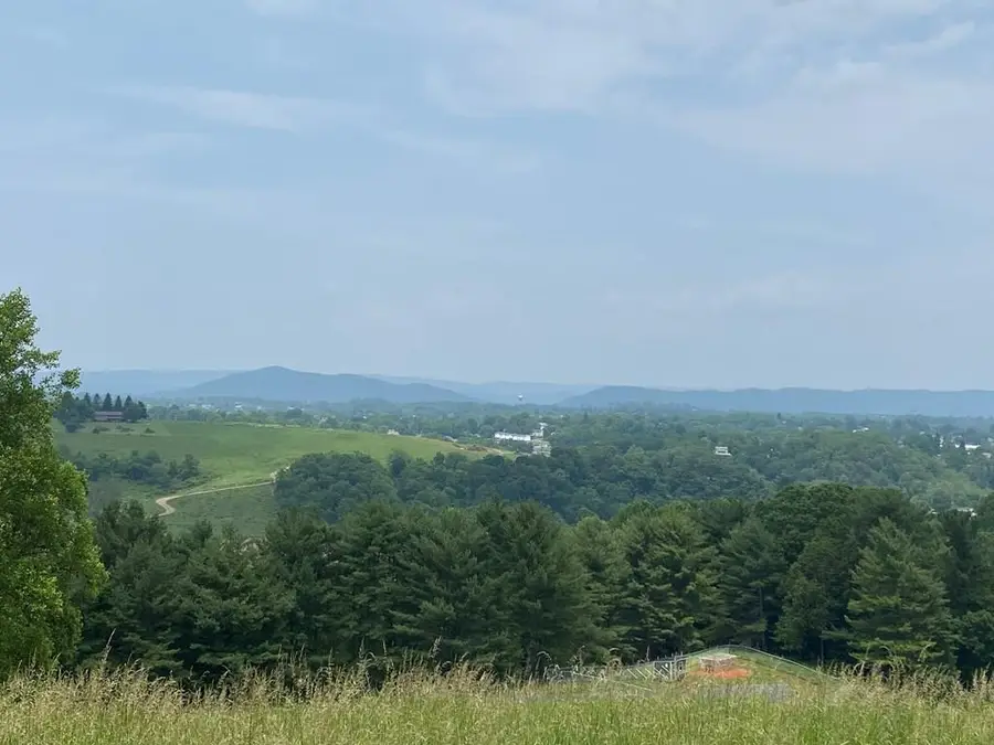 501 Barrett Mill Road, Wytheville, VA 24382 - Image #2