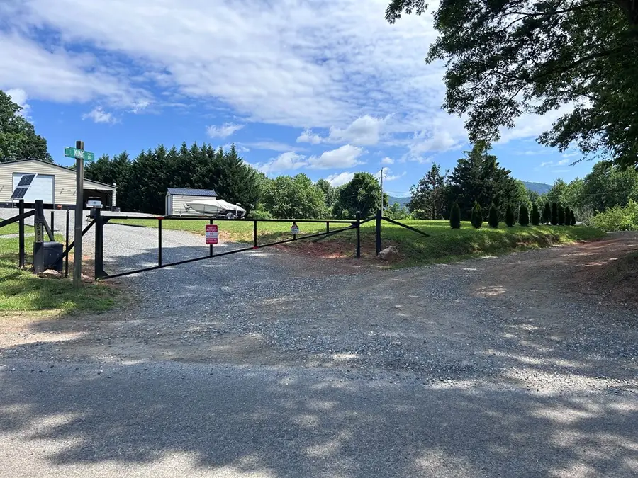 560 Sandy Ridge Road, Cana, VA 24317 - Image #3