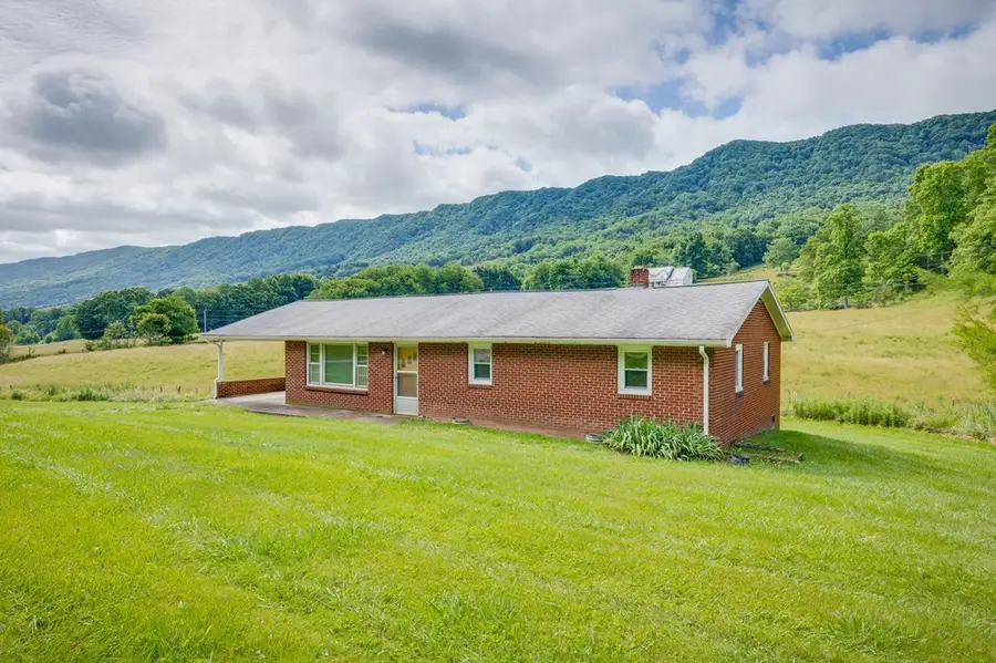 4668 Green Valley Rd, Lebanon, VA 24266 - Image #3