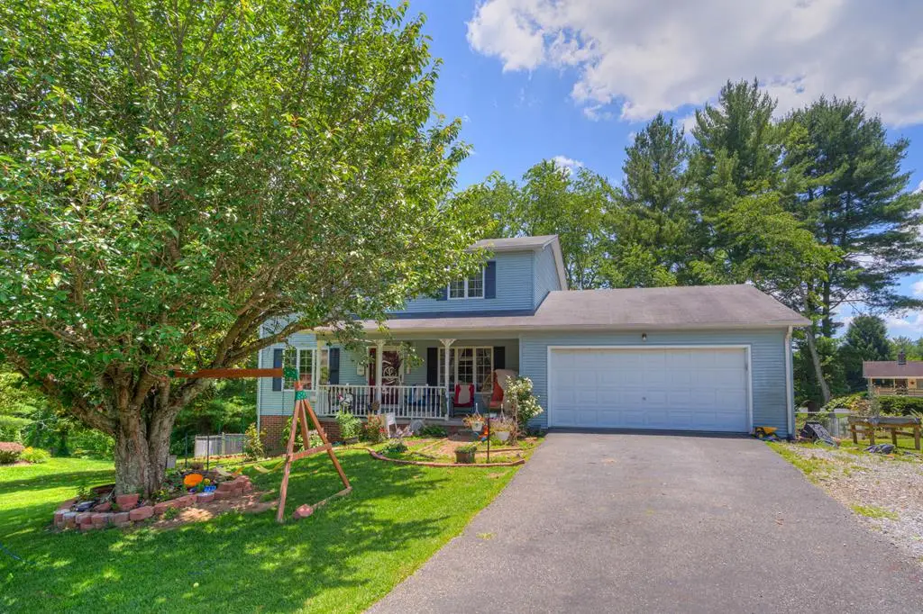 485 Lakeview Drive, Wytheville, VA 24382 - #1