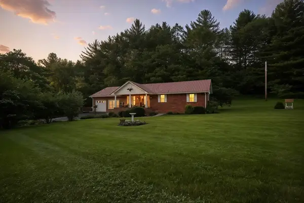 1037 Swift Hollow, Mountain City, TN 37683