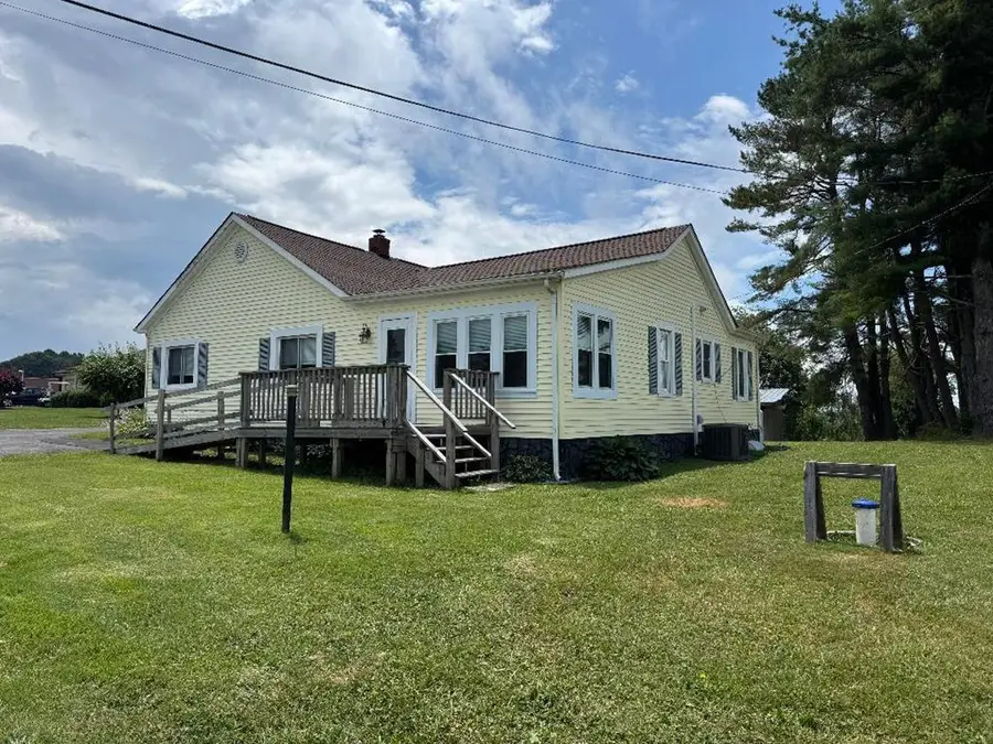 4786 Pipers Gap Rd, Galax, VA 24333 - #2