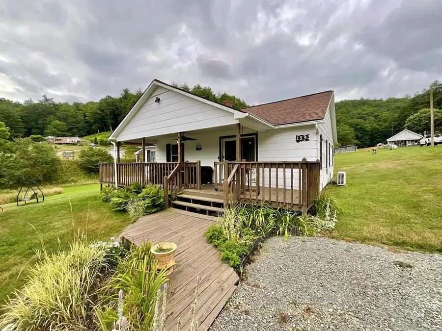 159 Locust Lane, Independence, VA 24348 - Image #3