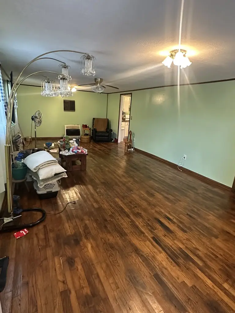 244 2nd St, Dungannon, VA 24245 - Image #2