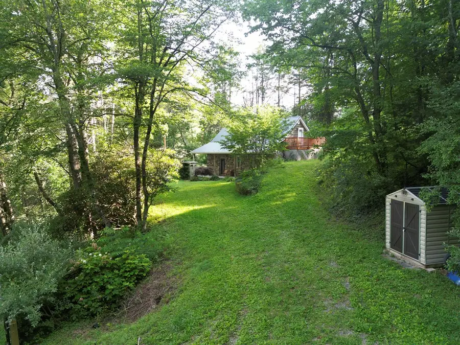 41210 Rhymer Road, Damascus, VA 24236 - Image #3