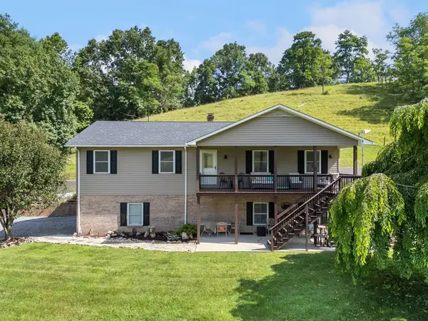5896 Grayson Turnpike, Crockett, VA 24323