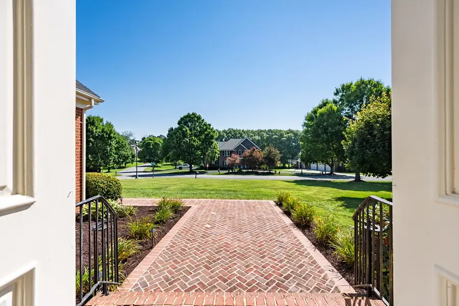 465 Loretto Drive, Wytheville, VA 24382 - Image #2