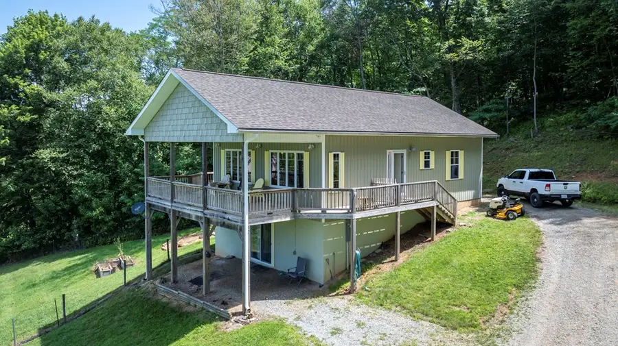 836 Hidden Valley Rd,, Independence, VA 24348 - Image #3