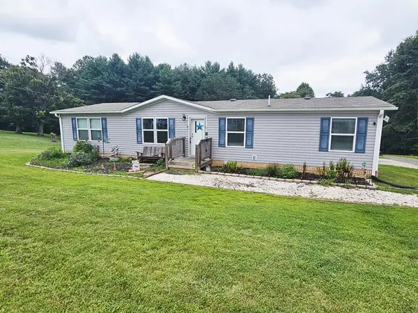 4270 Coulson Church Rd, Hillsville, VA 24343