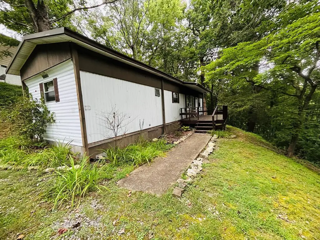 135 York St, Marion, VA 24354 - Image #1