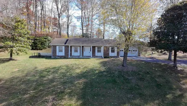 1346 West Chilhowie Street, Marion, VA 24354