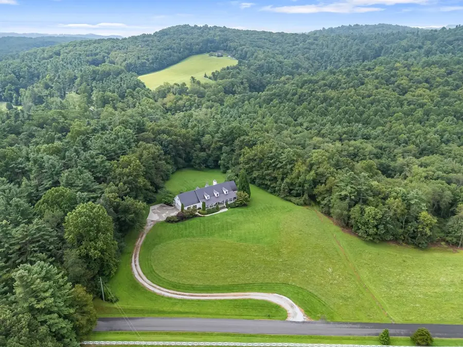 183 Hurricane Ridge Rd, Meadows Of Dan, VA 24120 - Image #3