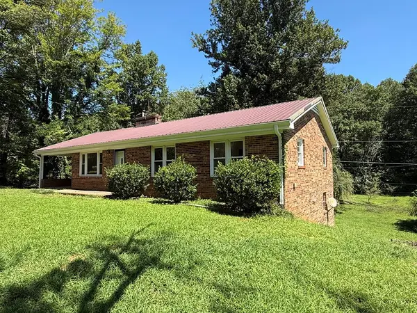 687 83 Shady Valley, Cana, VA 24317
