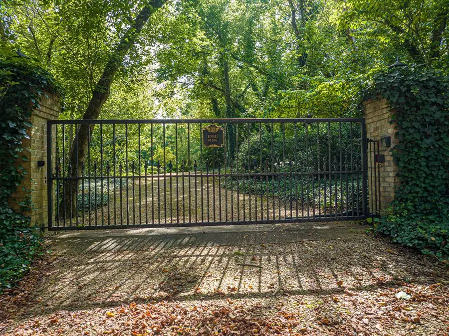 16020 MENDOTA RD, Abingdon, VA 24210-4062 - Image #2