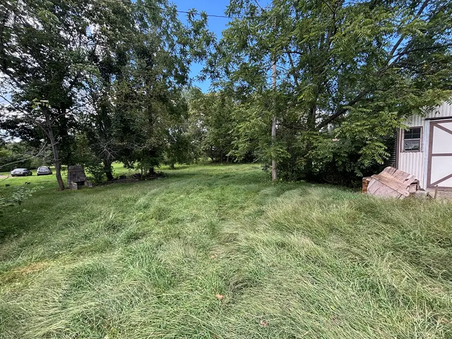 625 Grayson Street, Hillsville, VA 24343 - Image #3