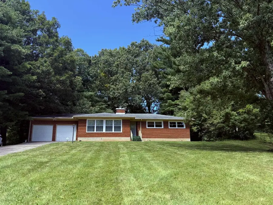 110 Montvale St., Bluefield, VA 24605 - Image #2