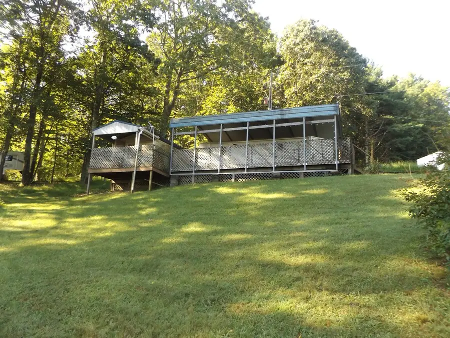 4 Starview Ln., Galax, VA 24333 - Image #2
