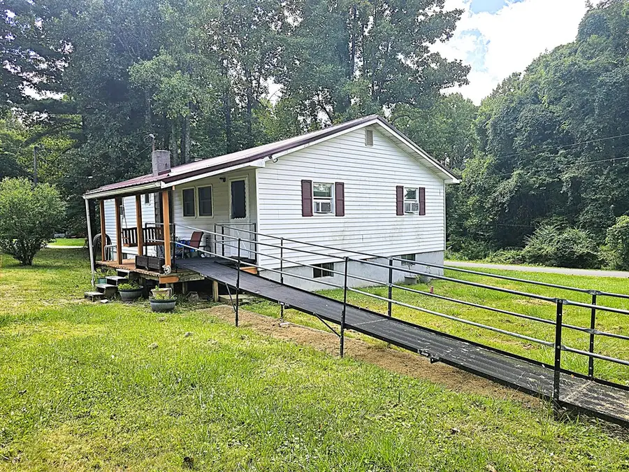 111 Roseville, Beckley, WV 25801 - Image #2