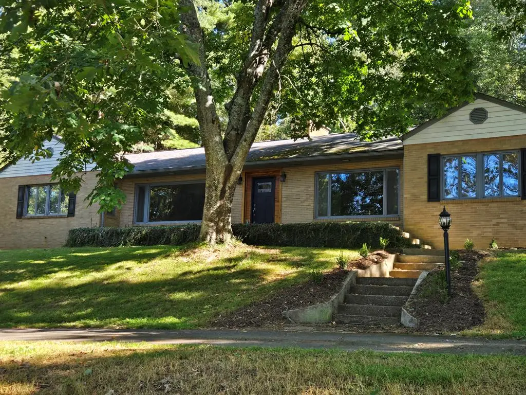 327 Fairview Rd, Galax, VA 24333 - Image #1